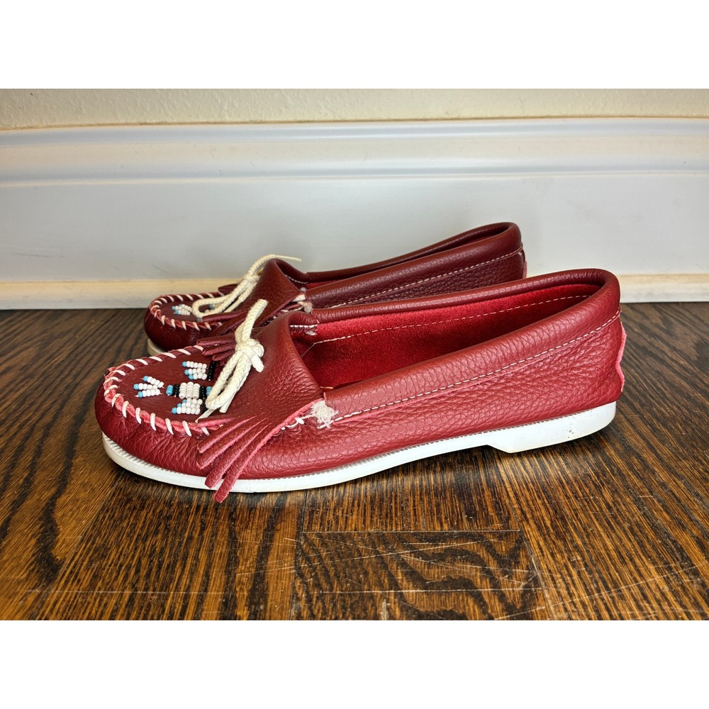 Red Leather Thunderbird by Minnetonka moccasins. Size 7 - Picture 3 of 5